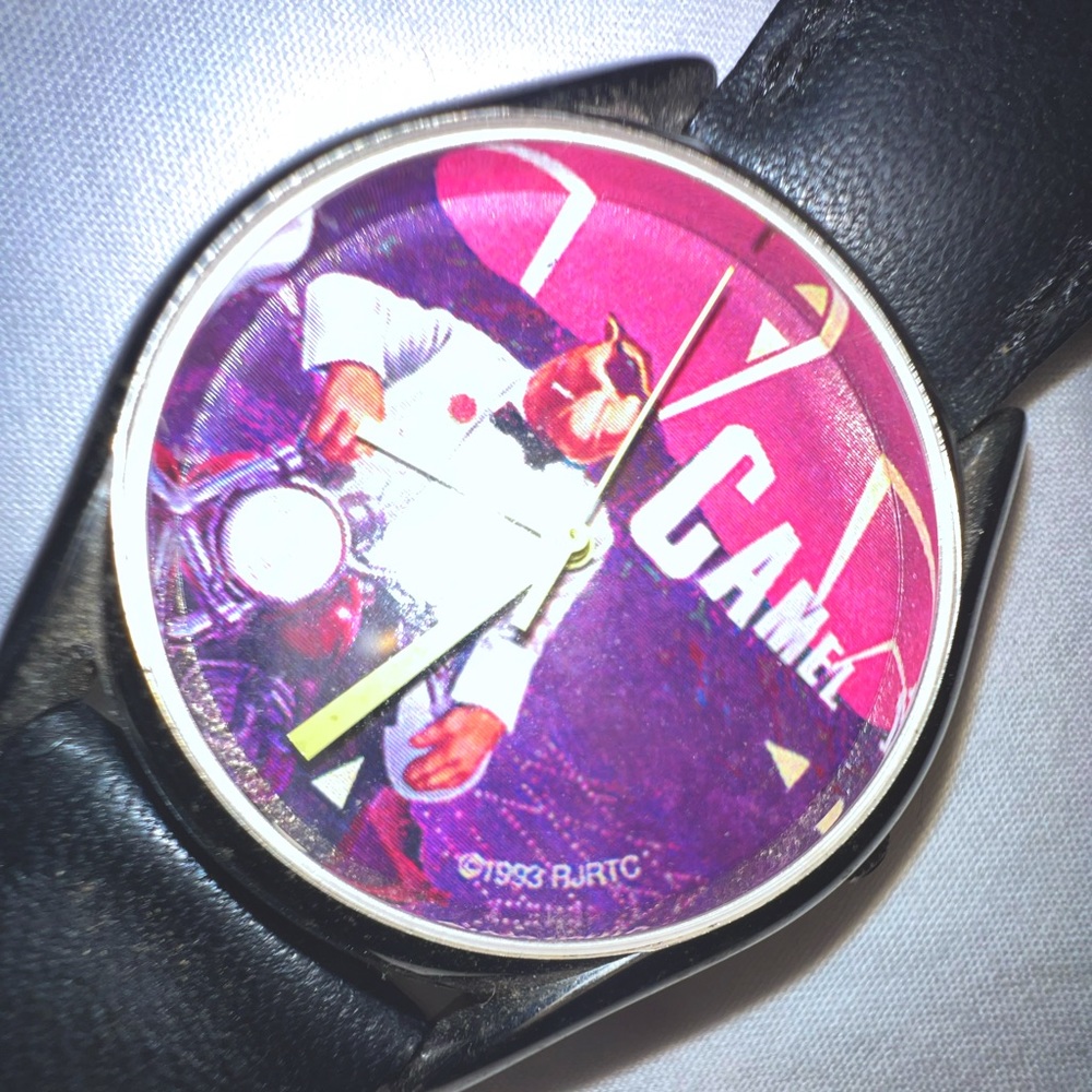 SWEDA VINTAGE 1993 JOE CAMEL QUARTZ WATCH PINK PURPLE CIGARETTES Unisex